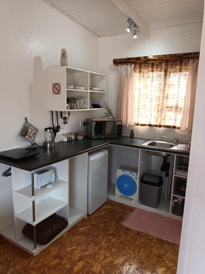 Chameleon Lodge Колчестър Екстериор снимка