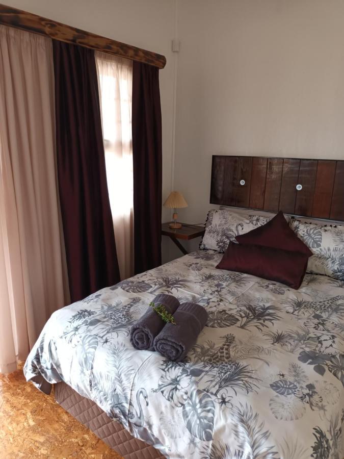 Chameleon Lodge Колчестър Екстериор снимка