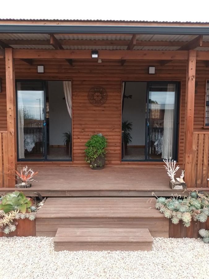 Chameleon Lodge Колчестър Екстериор снимка